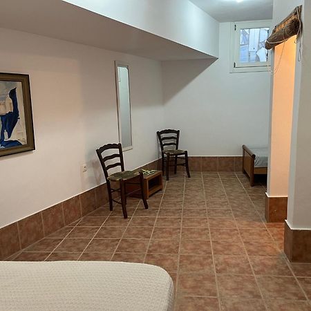 Phoenix Cosy Home Ιι Livadakia Bagian luar foto