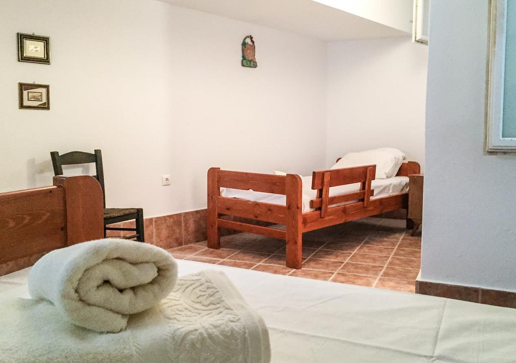 Phoenix Cosy Home Ιι Livadakia Bagian luar foto